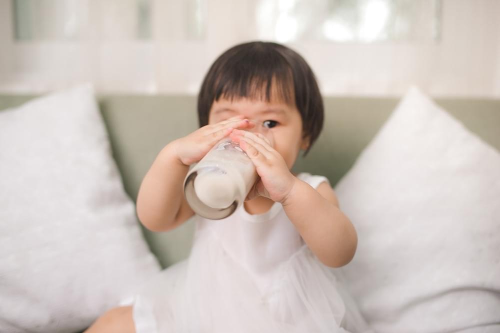 Bahaya Sukrosa dalam Susu Formula untuk Gigi dan Pertumbuhan Anak