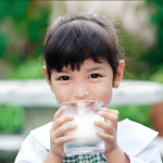 Manfaat Minum Susu Bagi Anak: Pertumbuhan dan Kesehatan Optimal